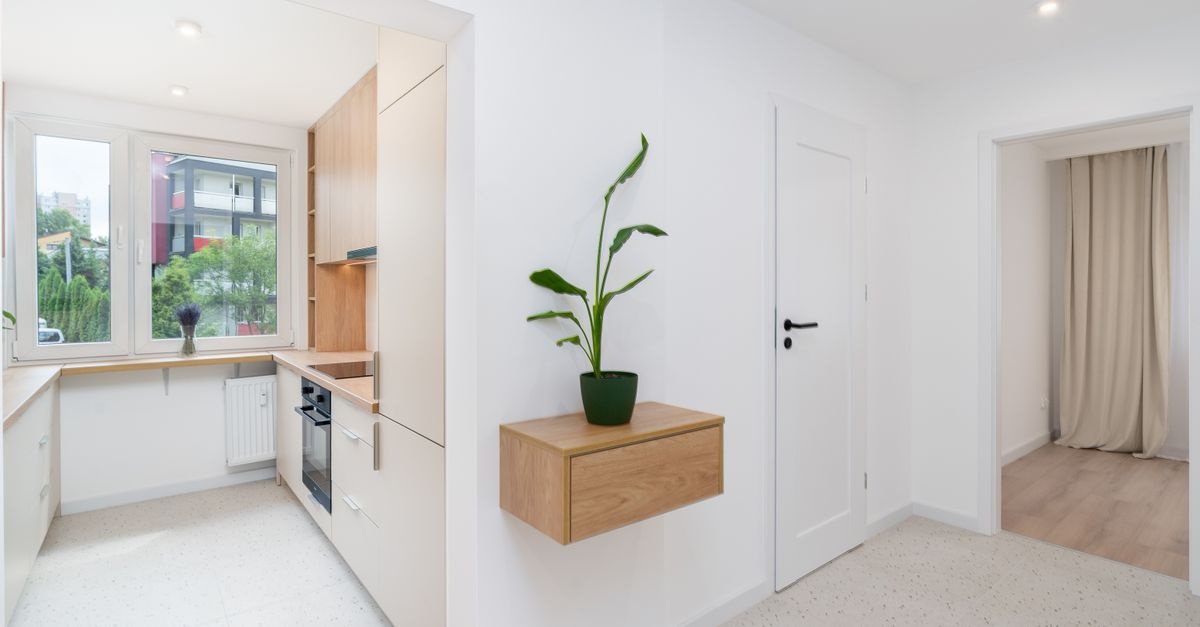 Home staging za grosze: sprytne triki, które odmienią mieszkanie i przyspieszą sprzedaż
